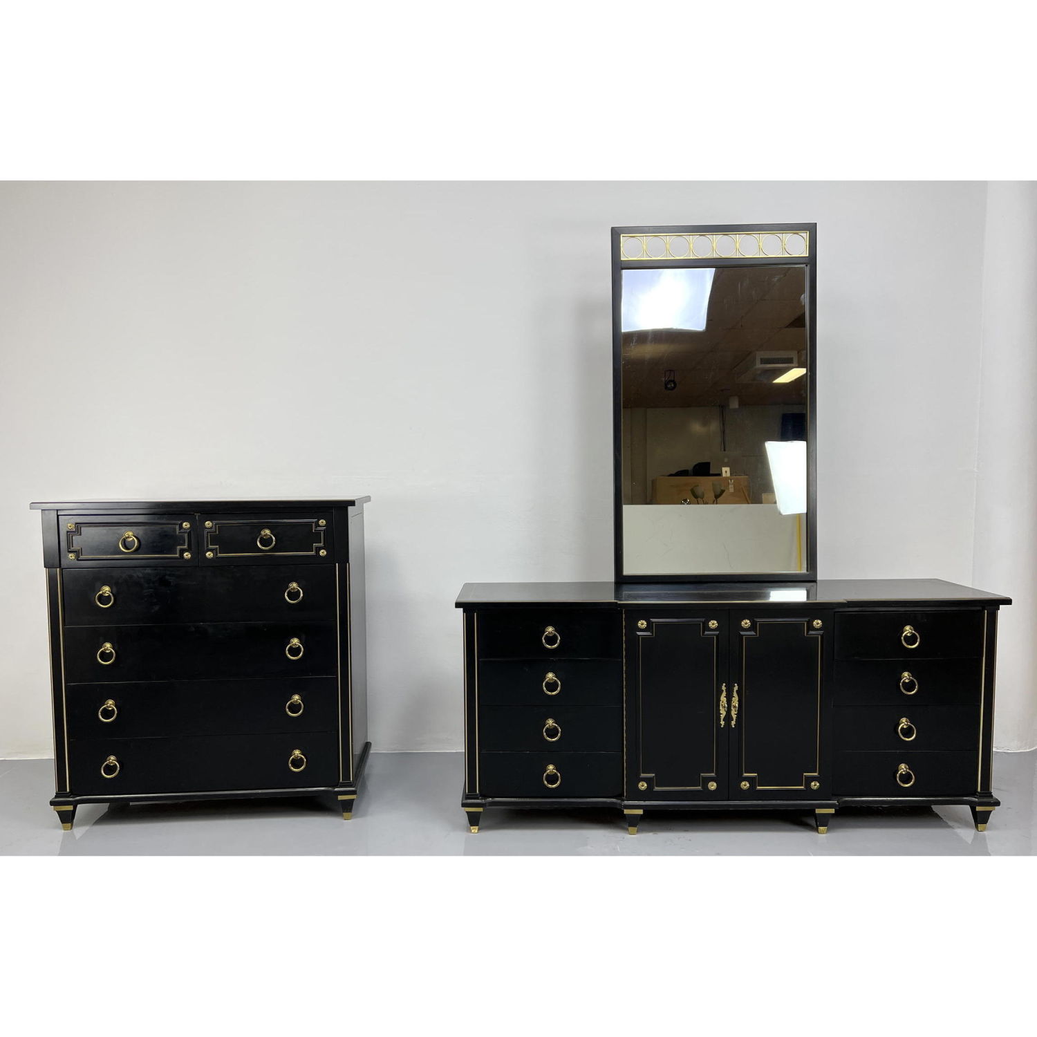 Appraisal: pc AMERICAN of MARTINSVILLE Bedroom Set High Low Dressers Chests