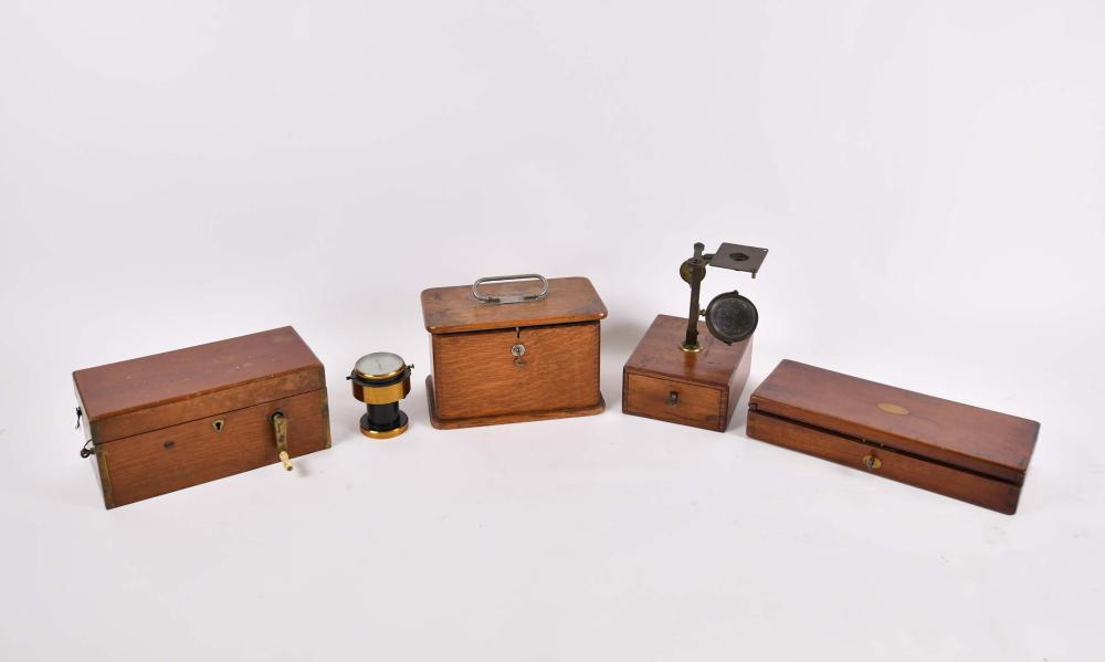 Appraisal: FIVE ANTIQUE SCIENTIFIC MEDICAL INSTRUMENTS th Century Including an Magneto