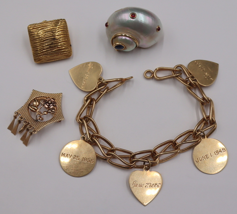 Appraisal: JEWELRY ASSORTED GOLD JEWELRY GROUPING Includes a single Italian kt