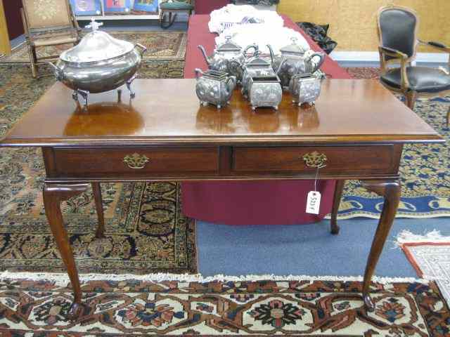 Appraisal: Desk double drawer '' wide QueenAnne style legs