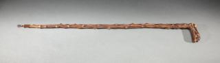 Appraisal: Lion Cane in A two-piece carved briarwood cane with a