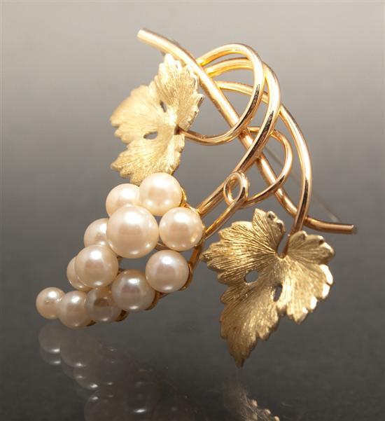 Appraisal: Krementz gold and cultured pearl grape-form brooch gold unmarked