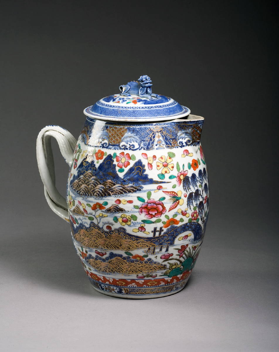 Appraisal: CHINESE EXPORT PORCELAIN CLOBBERED BLUE AND WHITE CIDER JAR AND