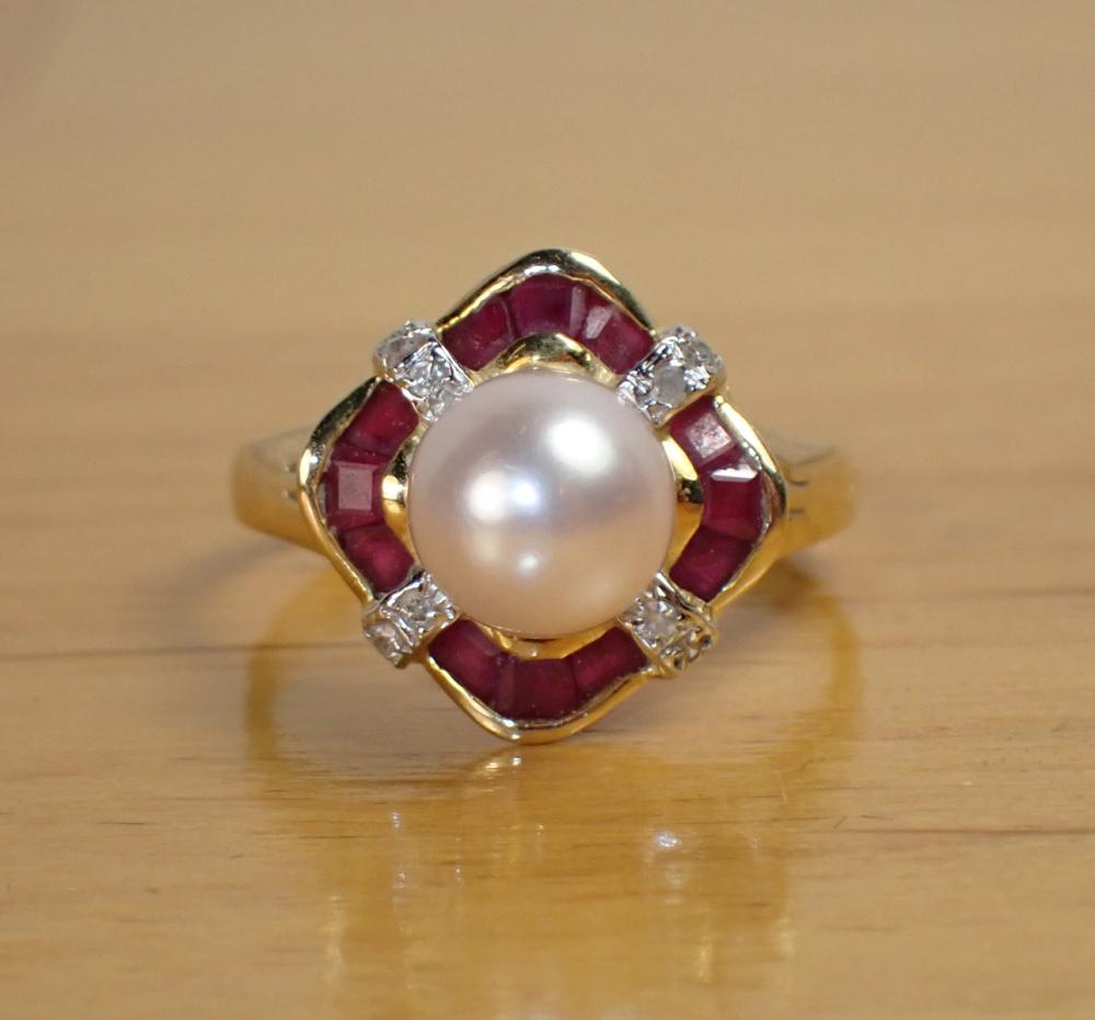 Appraisal: PEARL RUBY DIAMOND AND FOURTEEN KARAT GOLD RING with eight