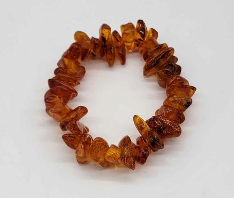 Appraisal: Baltic Amber BraceletA Baltic amber chip stretch-bracelet that measures approximately