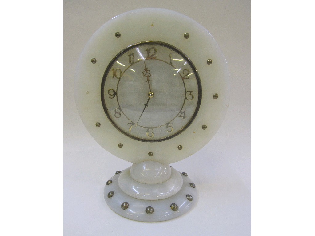 Appraisal: Deco alabaster mantle clock of circular form on stepped base