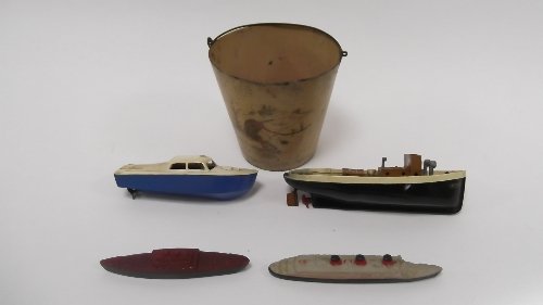 Appraisal: Various plastic boats and a seaside pail