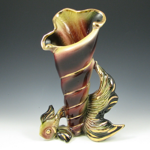 Appraisal: Hull Ebb Tide E- Fish Vase w Gold - Mint