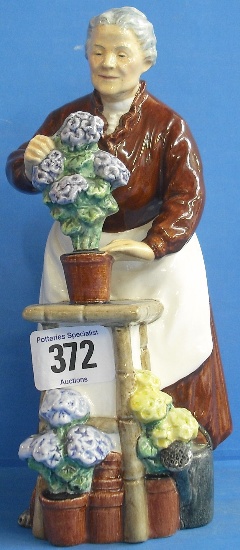 Appraisal: Royal Doulton Figure Flora HN