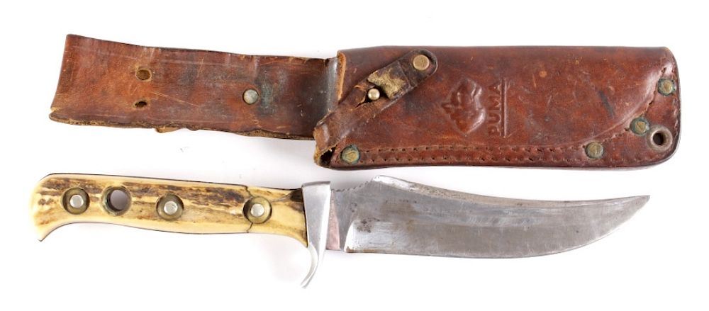 Appraisal: Puma Skinner Fixed Blade Knife Sheath Available for bidding is