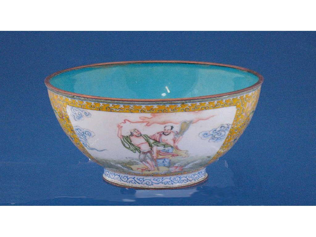 Appraisal: A FINE CHINESE ENAMELLED BOWL decorated in polychrome with figures