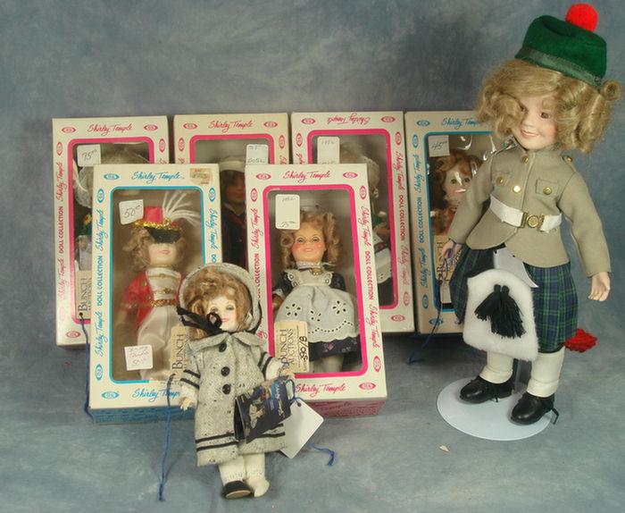 Appraisal: Shirley Temple Doll Lot Ideal boxed doll which are vinyl