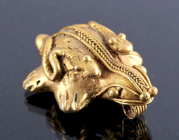 Appraisal: Tairona Gold Effigy Pendant - CE This is a Tairona