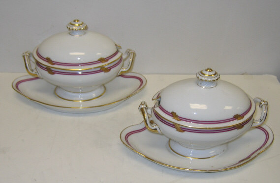 Appraisal: PAIR OF ENGLISH PORCELAIN SAUCE TUREENS Each footed oval two