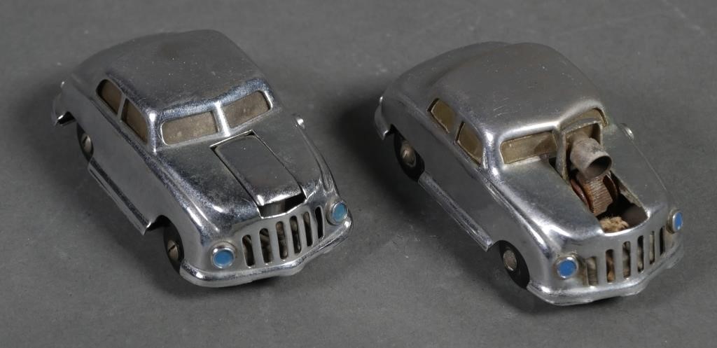 Appraisal: Two tiny table lighters done in the style of a