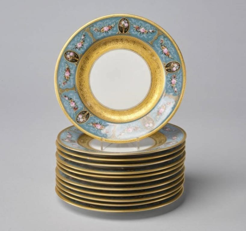 Appraisal: DESSERT PLATESA lot of twelve dessert plates with heavy gold