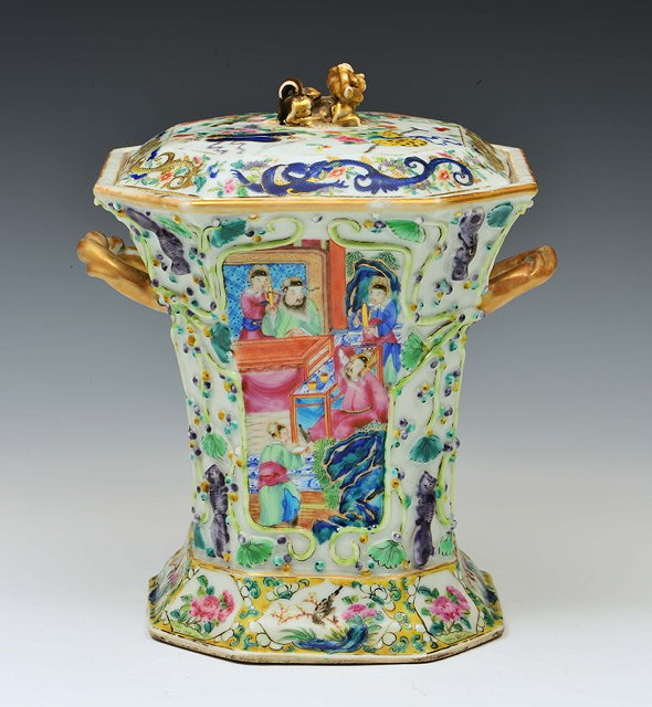 Appraisal: A CHINESE CANTON OCTAGONAL VASE and cover panels painted in