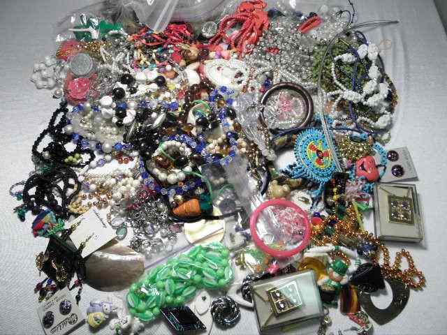 Appraisal: Box lot of assorted ladies costume jewelry Mostly beaded items