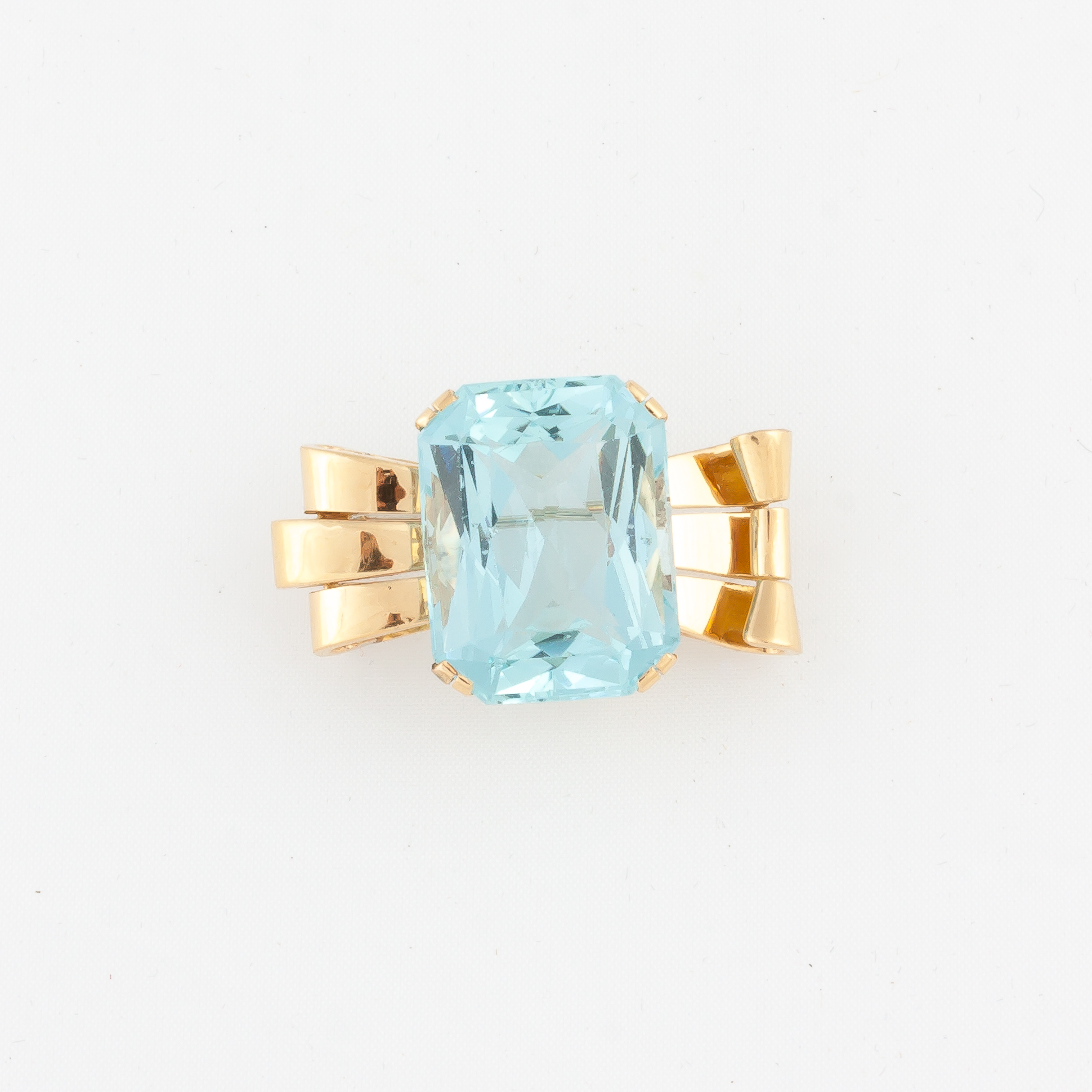 Appraisal: Natural Aquamarine and k Gold Brooch c 's Approximately cts