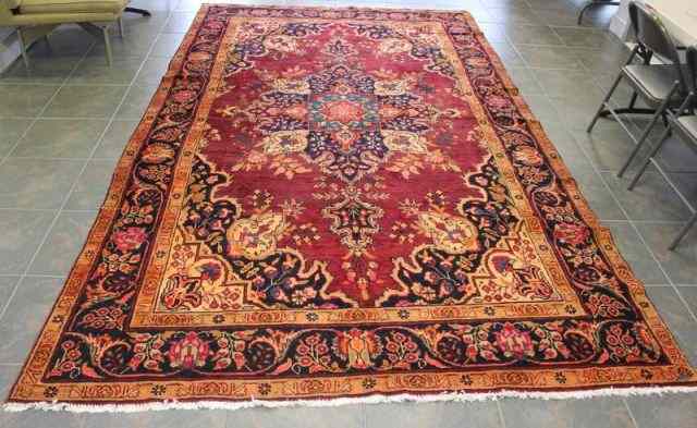 Appraisal: Handmade Iranian Carpet Label verso ''Shiraz '' From a Greenwich