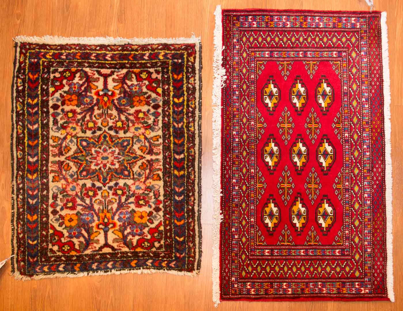 Appraisal: Persian Hamadan rug and Turkemon bagface scatters Condition Rug is