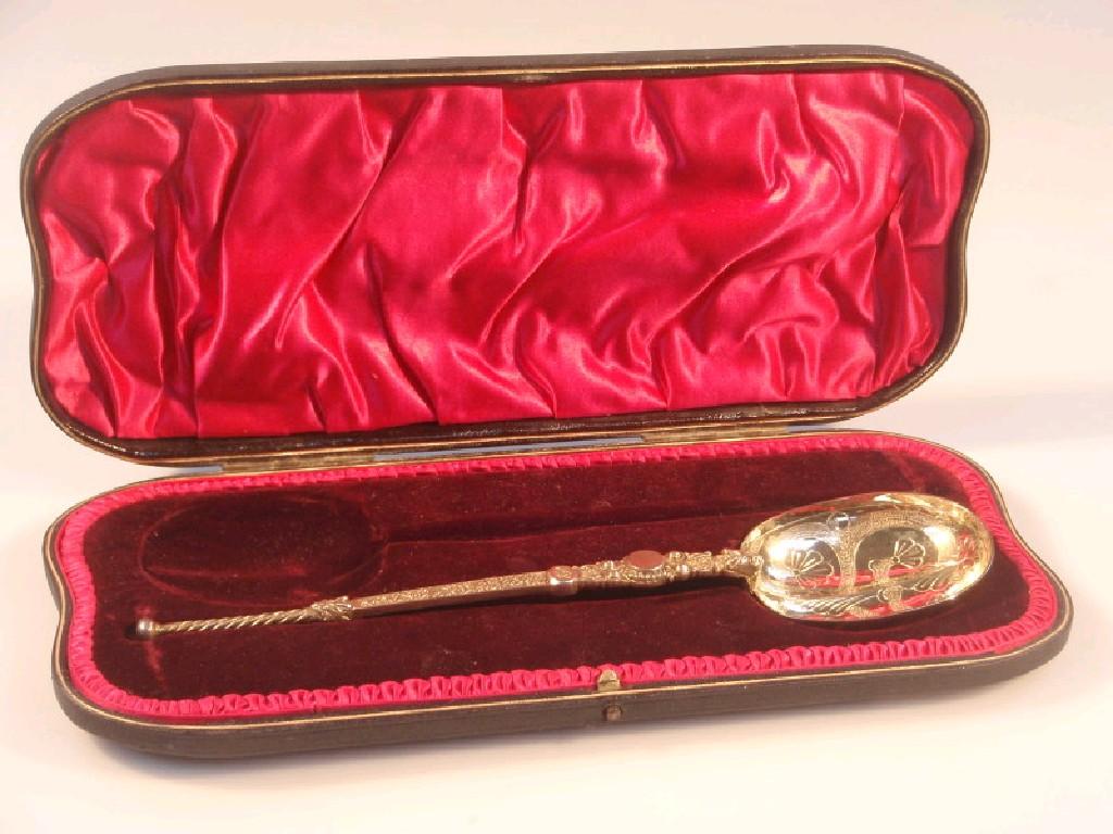 Appraisal: A late Victorian silver gilt serving spoon in the form