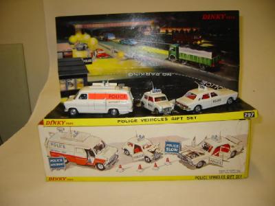 Appraisal: Police Vehicles Gift Set boxed inc inner G-E