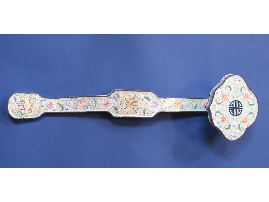 Appraisal: A CHINESE IMPERIAL RUYI SCEPTRE decorated with an shou medallion