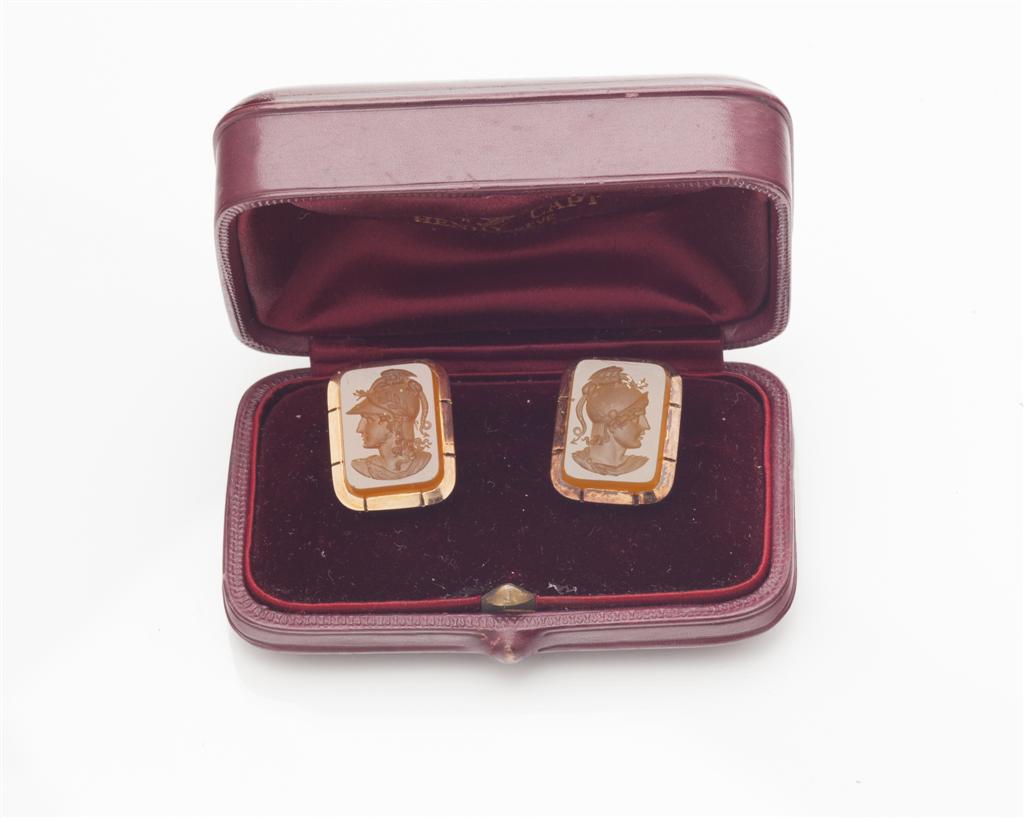 Appraisal: A pair of hardstone intaglio set cufflinks the rectangular carved