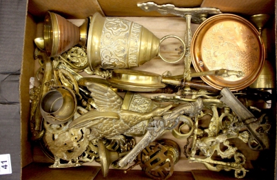 Appraisal: A collection of mixed brass items to include reproduction door