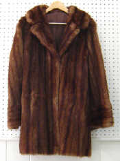 Appraisal: A mink fur coat Size M in good condition