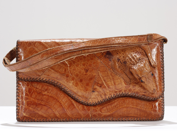 Appraisal: Vintage alligator purse vintage animal skin pocketbook featuring a full