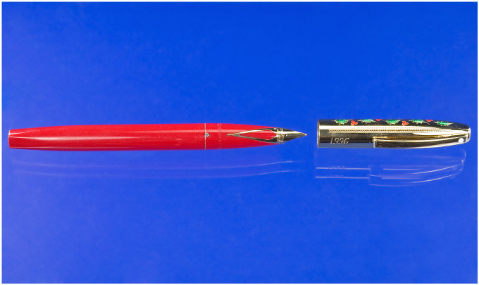 Appraisal: Sheaffer A Sheaffer Holly Fountain Pen With Red Barrel The