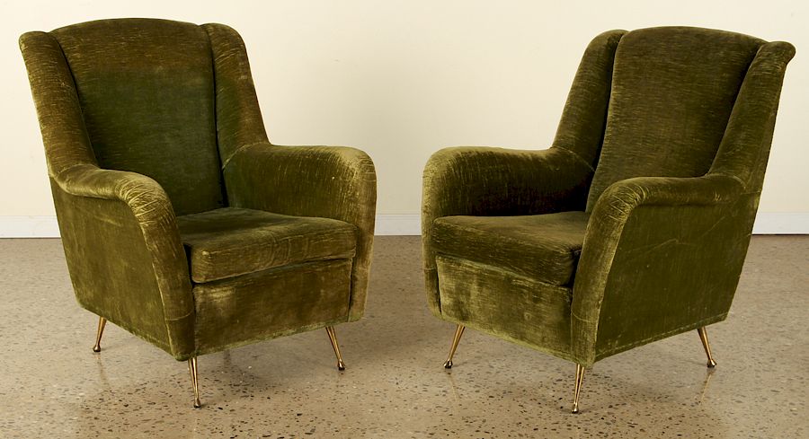 Appraisal: PAIR UPHOLSTERED ITALIAN CLUB CHAIRS A pair of upholstered Italian