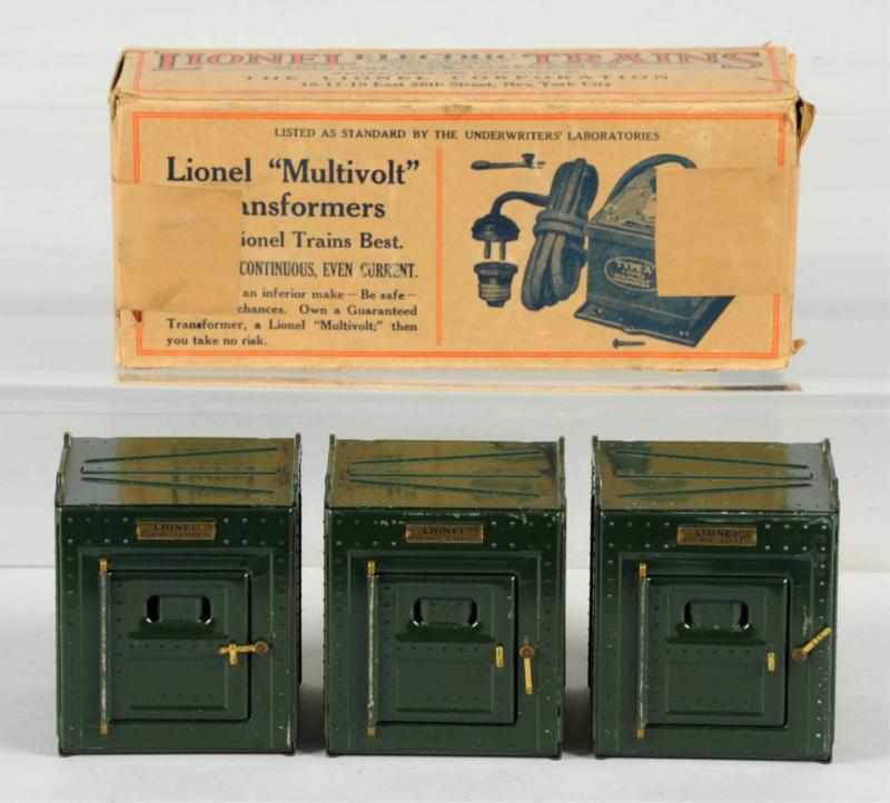 Appraisal: Lot of Lionel LCL Containers American Pre-war Includes scarce original