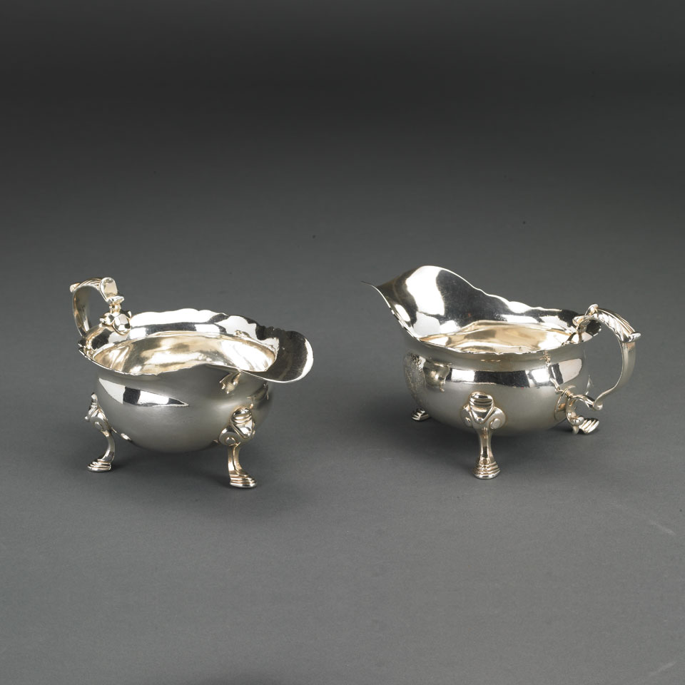 Appraisal: Pair of George II Silver Sauce Boats Thomas Farren London