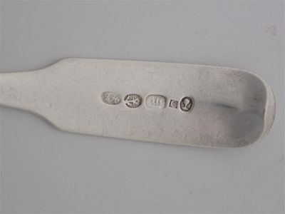 Appraisal: JAMES HERON A fiddle tablespoon script initial F crest and