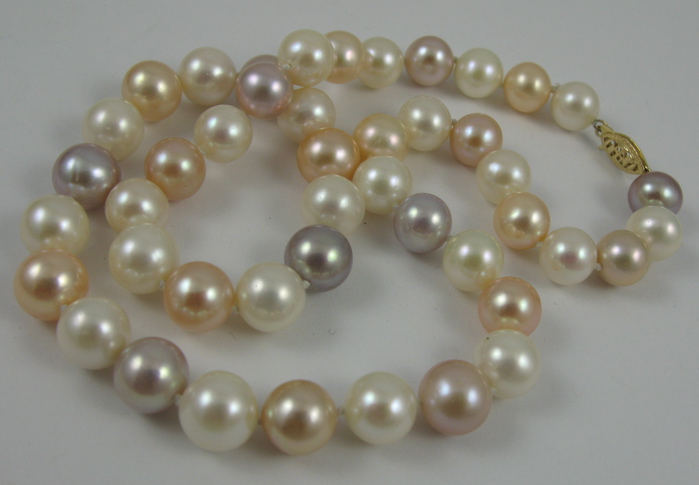 Appraisal: MULTI-COLOR PEARL CHOKER LENGTH NECKLACE Mixed pink white and violet