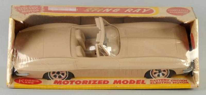 Appraisal: Vintage Plastic Corvette Stingray Battery-Op Toy Description Made by Korris