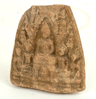 Appraisal: A SOUTH EAST ASIAN PINK STONE AMULET th - th