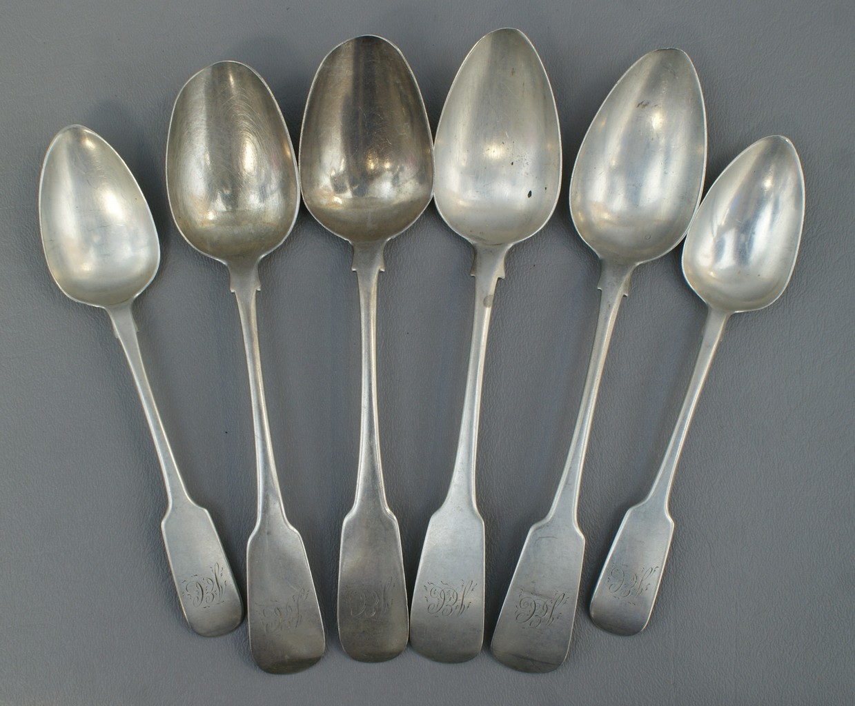 Appraisal: Irish Georgian silver tablespoons Dublin maker TT with Irish teaspoons