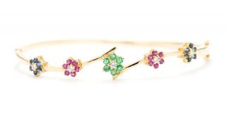 Appraisal: AN EMERALD RUBY AND SAPPHIRE BRACELET AN EMERALD RUBY AND