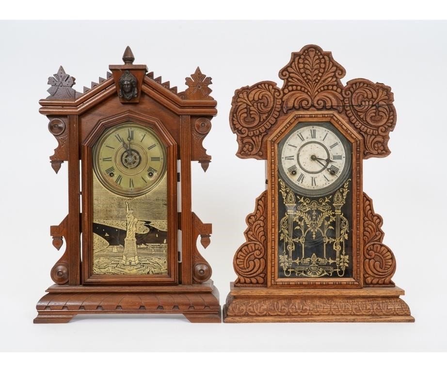 Appraisal: Ingraham walnut mantel clock with Statue of Liberty glass door