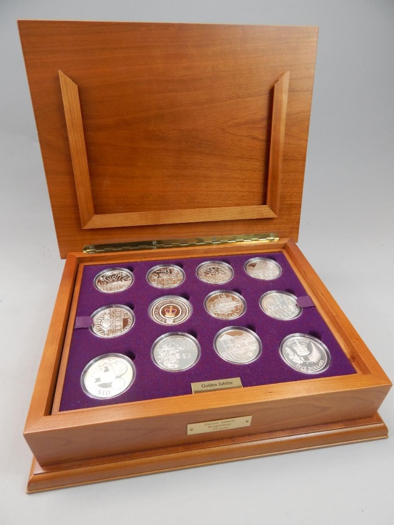 Appraisal: A Queens Golden Jubilee Royal Mint silver proof coin set