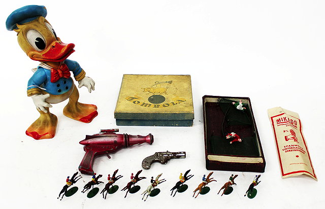 Appraisal: A SMALL GROUP OF VARIOUS VINTAGE TOYS consisting of a