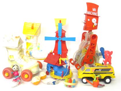 Appraisal: Assorted group of vintage toys Including Ideal Mr Machine mechanical