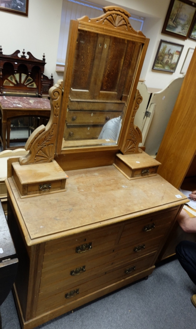 Appraisal: Satin Wood mirror backed dressing table