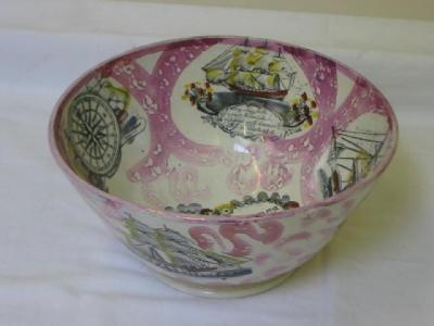 Appraisal: A SUNDERLAND LUSTRE BOWL of circular form the deep sides