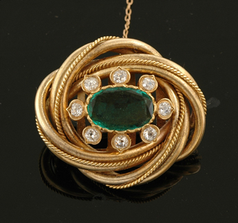 Appraisal: A Victorian emerald and diamond brooch The ct gold interwoven