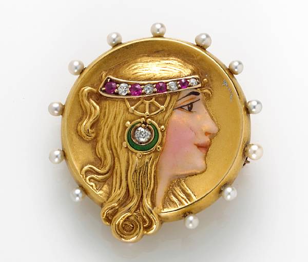 Appraisal: An art nouveau gem-set and enamel brooch-pendant mounted in fourteen